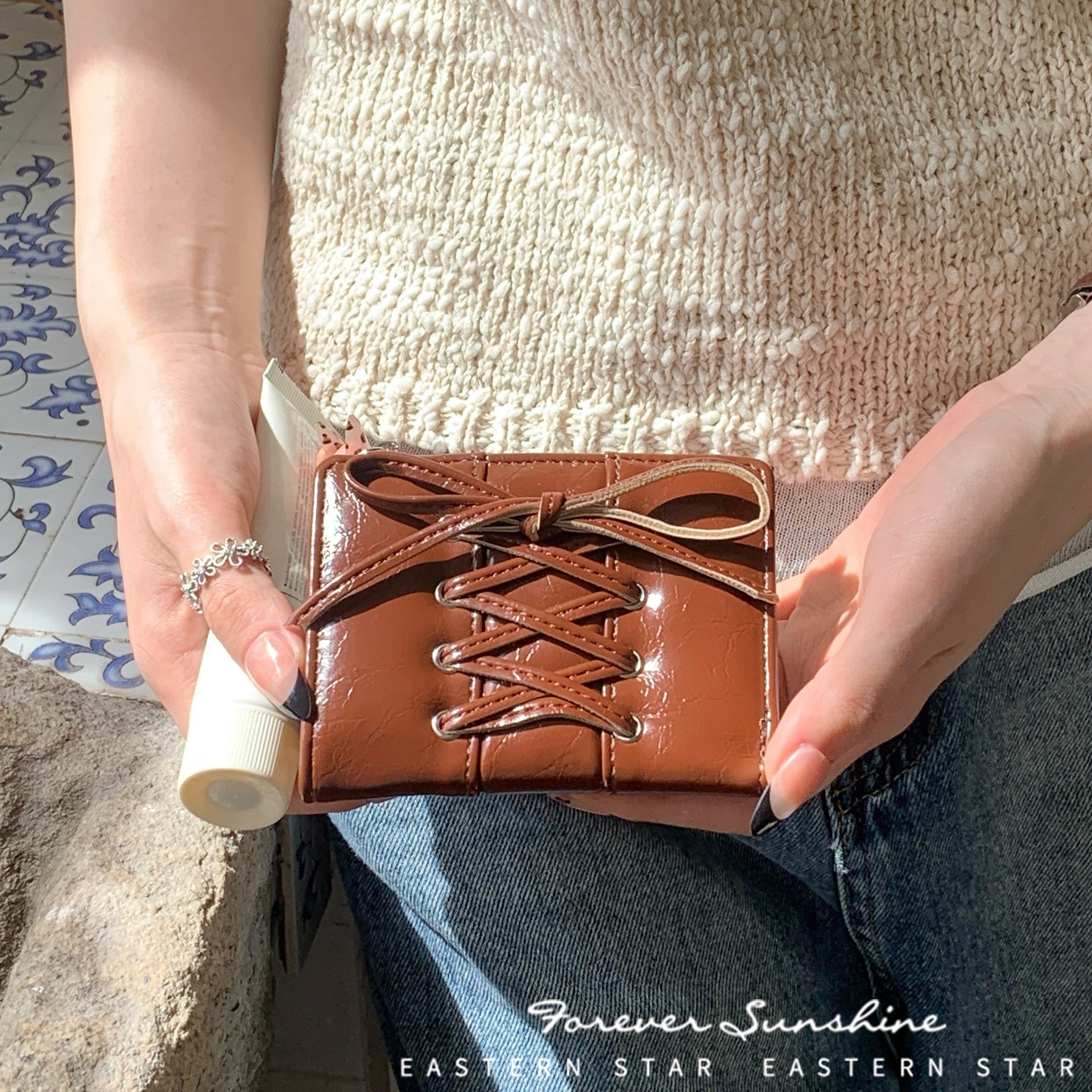 Bow Tie Short Leather Wallet